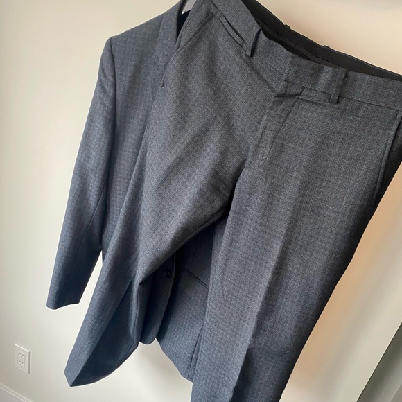 Theory Wool Suit Jacket & Pants - Picture 2 of 5